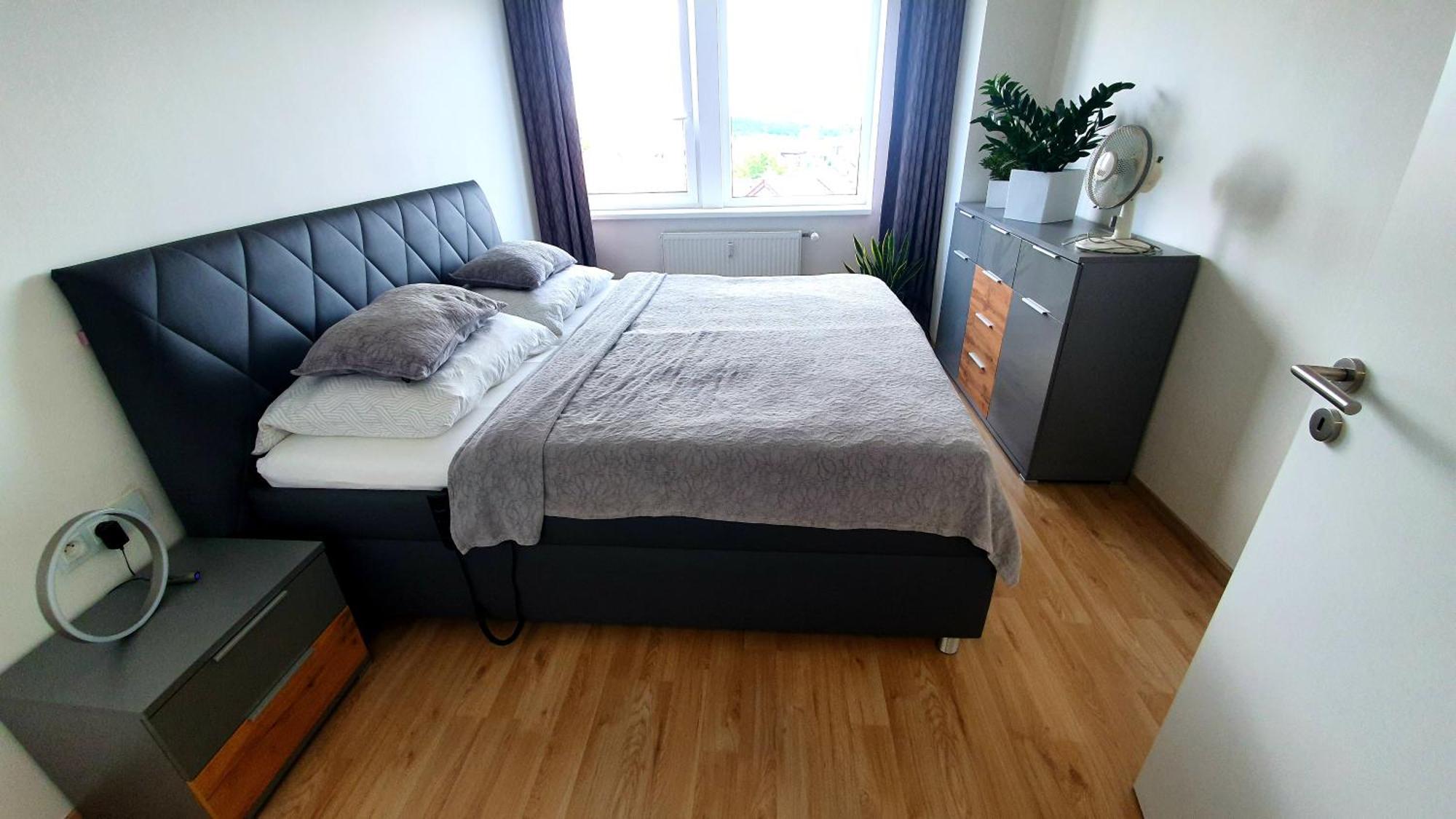 Luxury Apartment Vbloku Praag Buitenkant foto