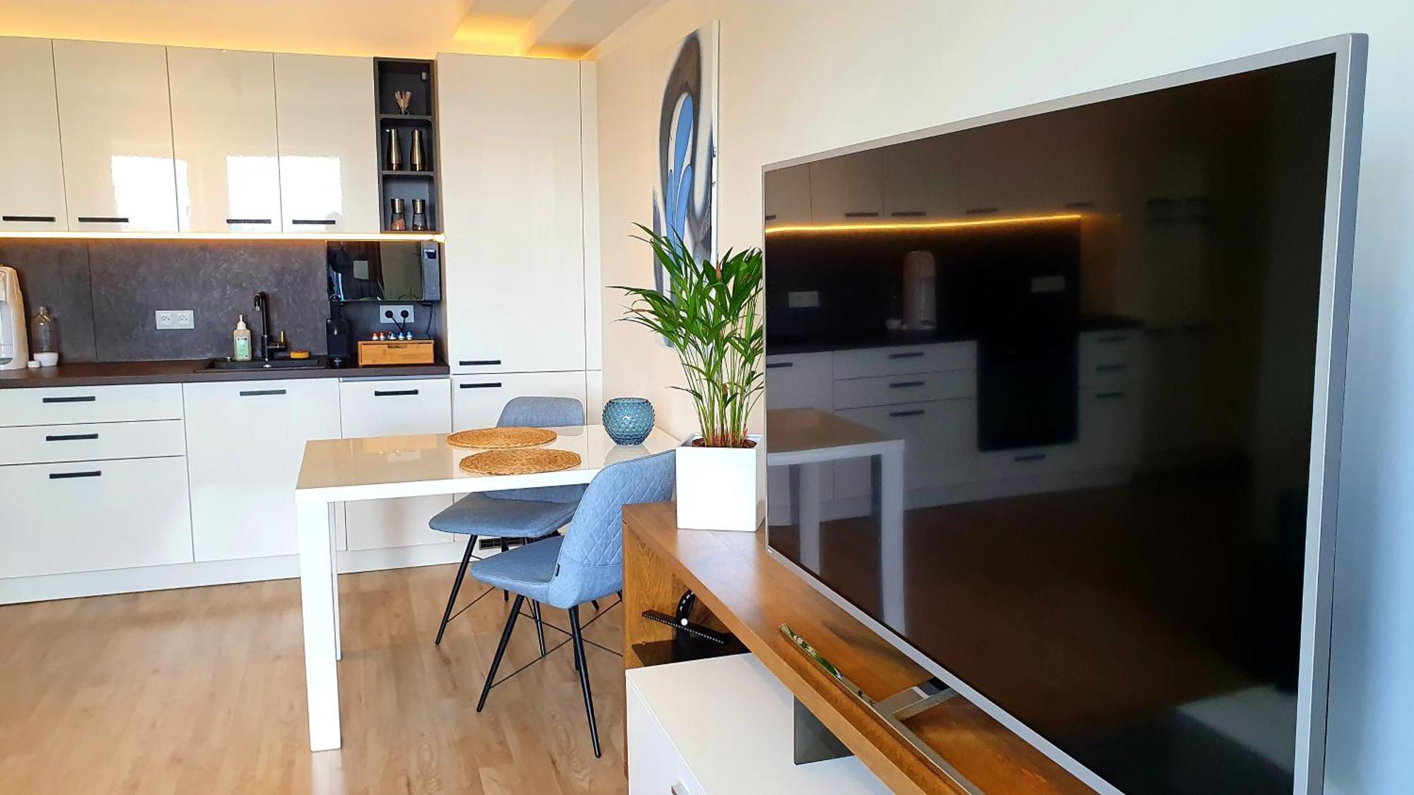 Luxury Apartment Vbloku Praag Buitenkant foto
